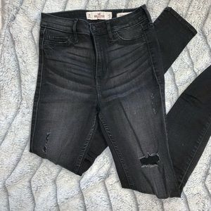 Black Hollister Super Skinny High Waisted Jeans